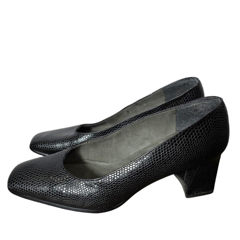 Stuart Weitzman Blk Snake Print Leather Block Cla… - image 2